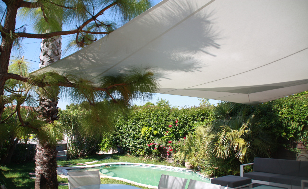 Voile solaire / toile d'ombrage pour particuliers (3)